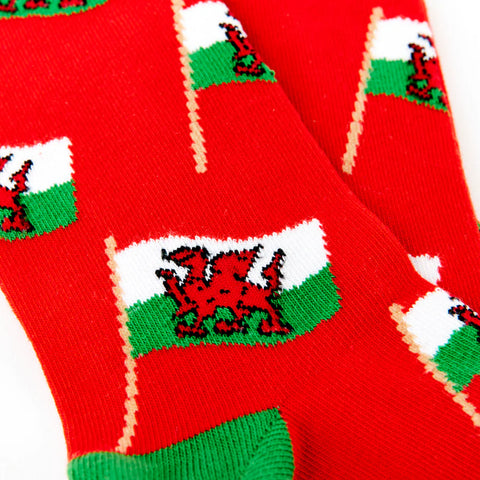 Unisex Welsh Waving Flag Socks